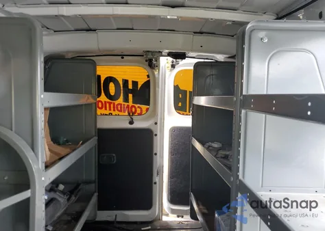 2015 Nissan Nv200 2.5S из США, поврежденный, VIN 3N6CM0KN2FK690858